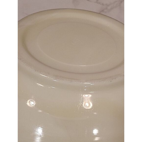 HTF McKee 11.5" x 5" Large French Ivory Custard Mixing Bowl Baking 40s/50s Glows - Picture 8 of 12